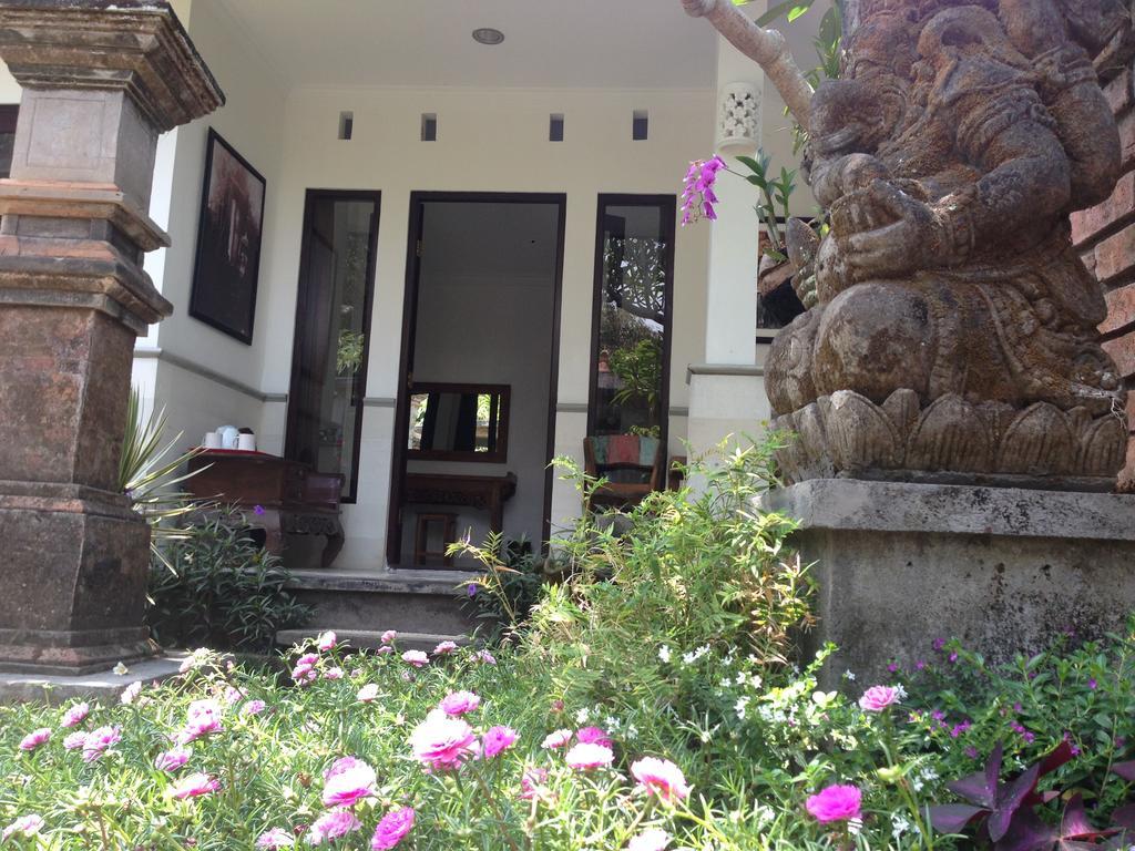 ウブド ルームス B&B 部屋 写真