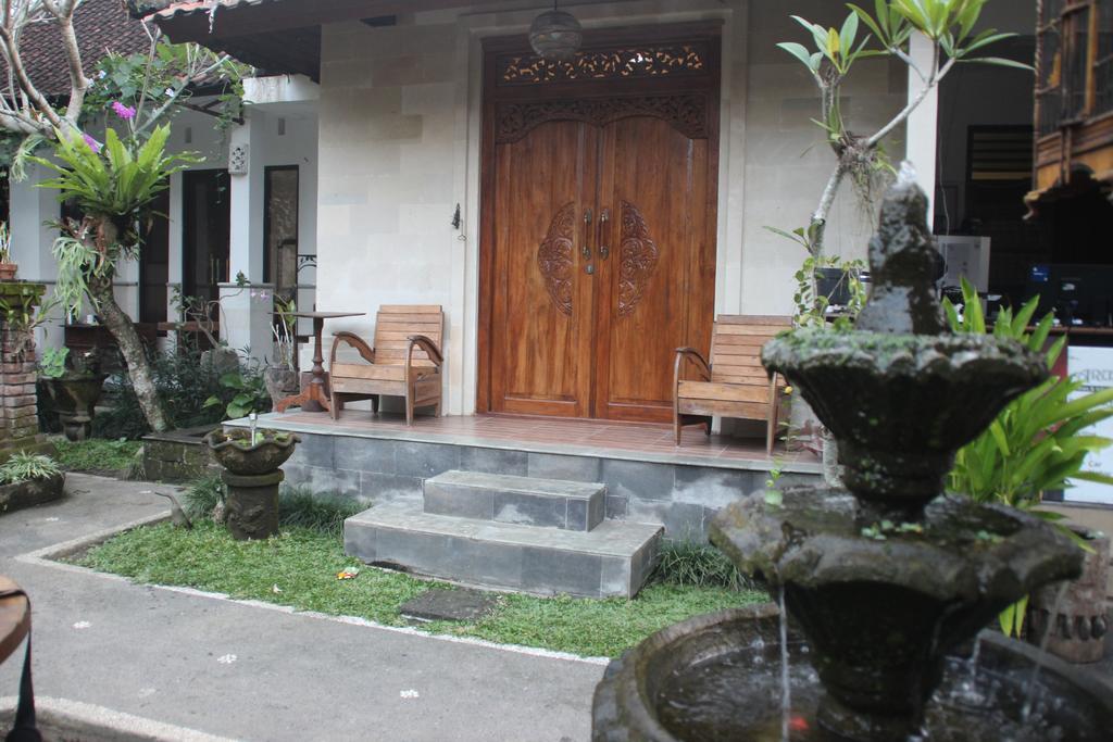 ウブド ルームス B&B エクステリア 写真