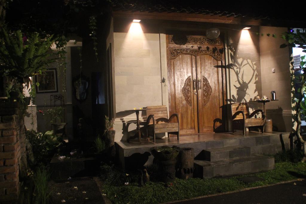 ウブド ルームス B&B エクステリア 写真